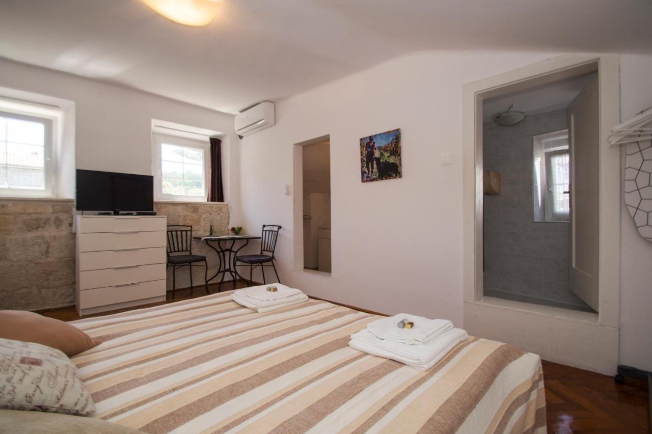 White House Apartment Korcula Town